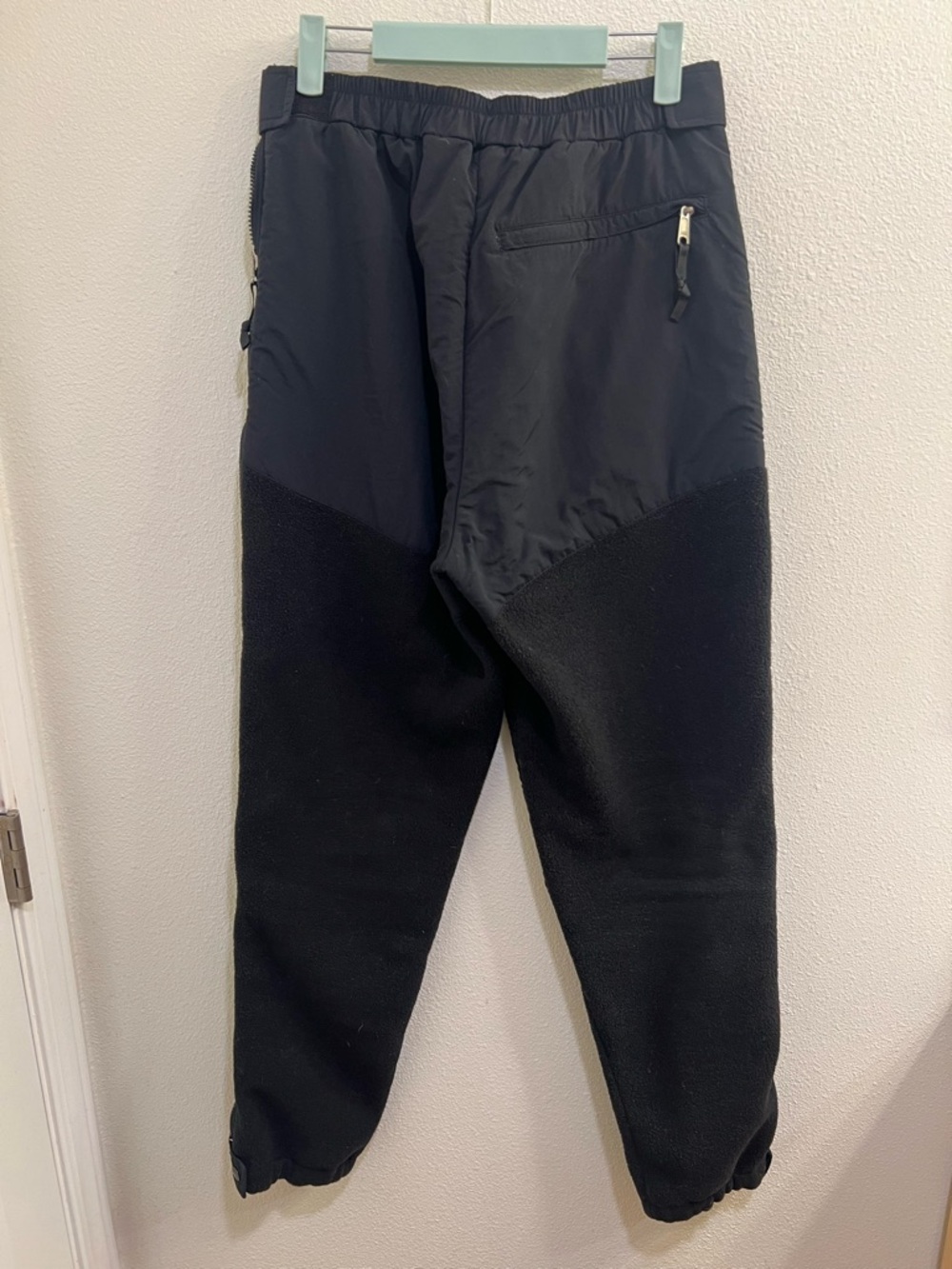 The North Face Retro Denali Fleece Pants - Picture 5 of 6